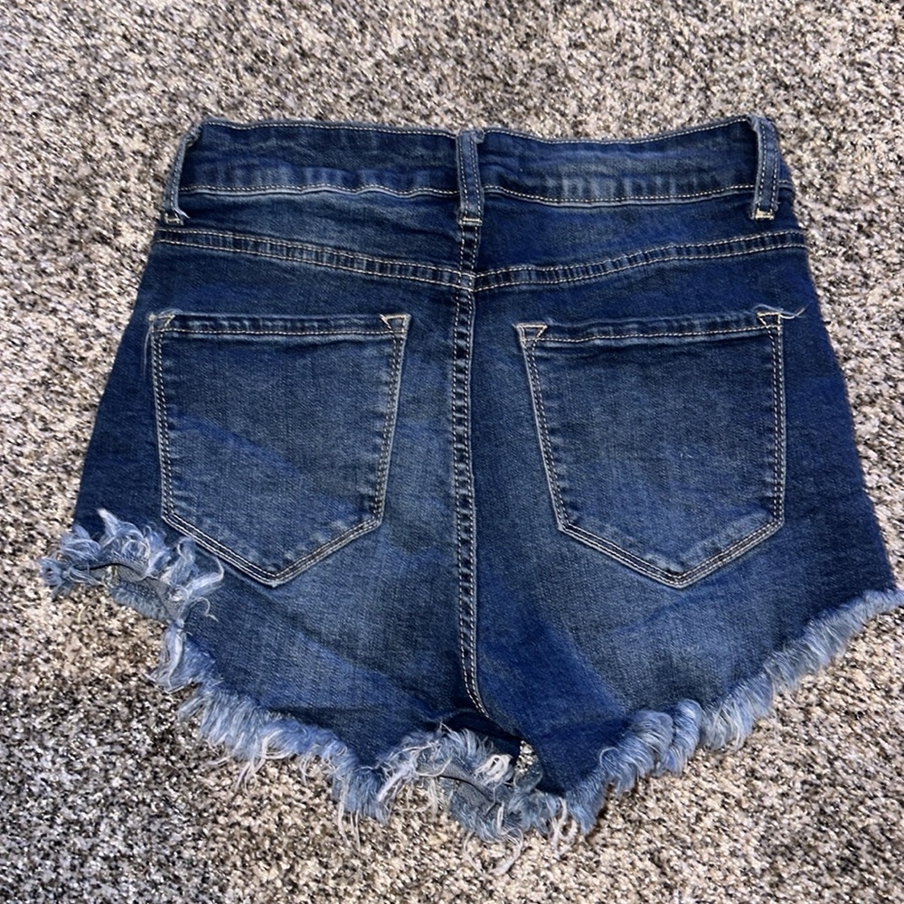 KanCan Brand Jean Shorts No Size Listed Fits like Juniors Sz 2 Great Condition - Picture 6 of 6